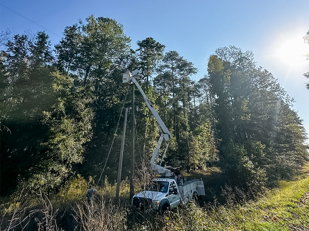 CoServ crews acting as mutual aid in Sandersville, Georgia for Washington EMC helping to restore power after Hurricane Helene went through the area.