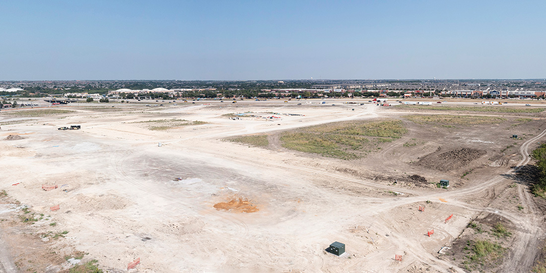 An aerial shot of the new Trammell Crow mixed-use project at Custer Road and the Sam Rayburn Tollway. Photos by KEN OLTMANN